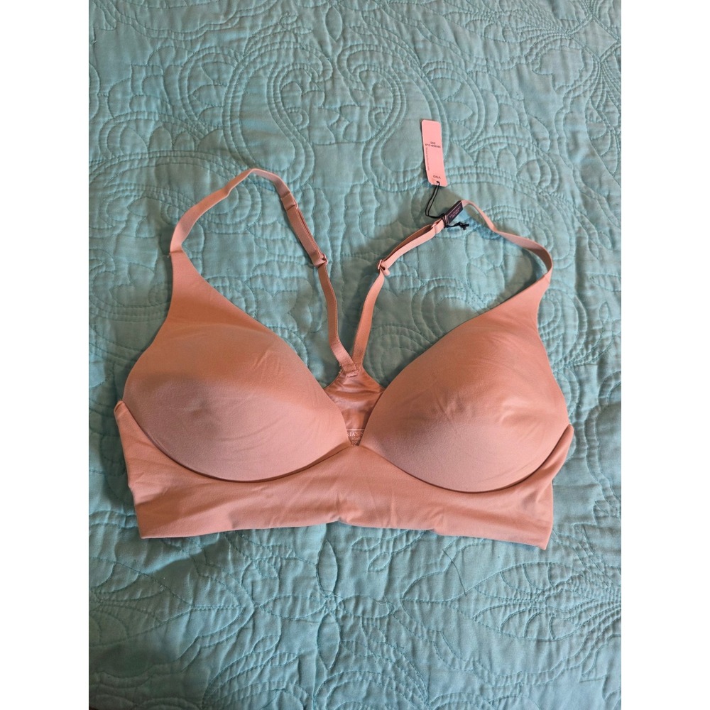 Victoria's Secret Body by Victoria Lightly Lined Plunge Wireless Bra 34C Nude
